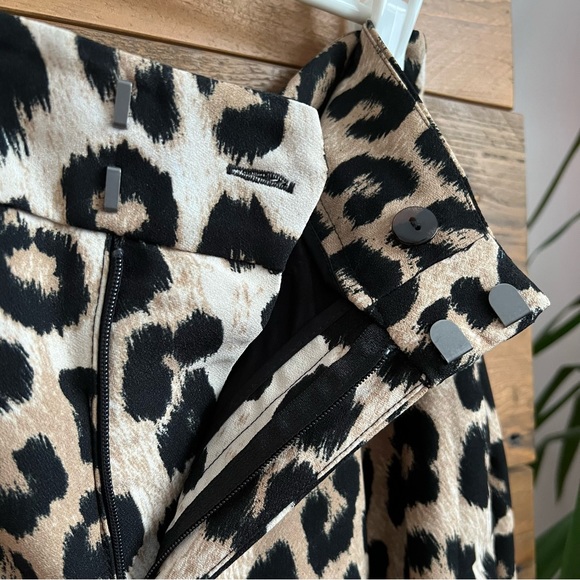 Banana Republic Cheetah Print Wide Leg Pant - Picture 4 of 8